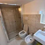 Elia House לצ'ה
